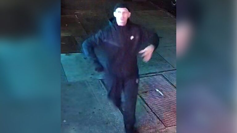 Police hunt 'Haggler After Midnight' mugger targeting certain victims in bizarre crime spree