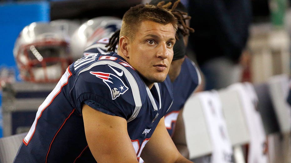 Rob Gronkowski takes NFL officials to task over alleged Chiefs favoritism