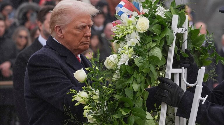 Trump lays wreath at Tomb of the Unknown Soldier ahead of inauguration