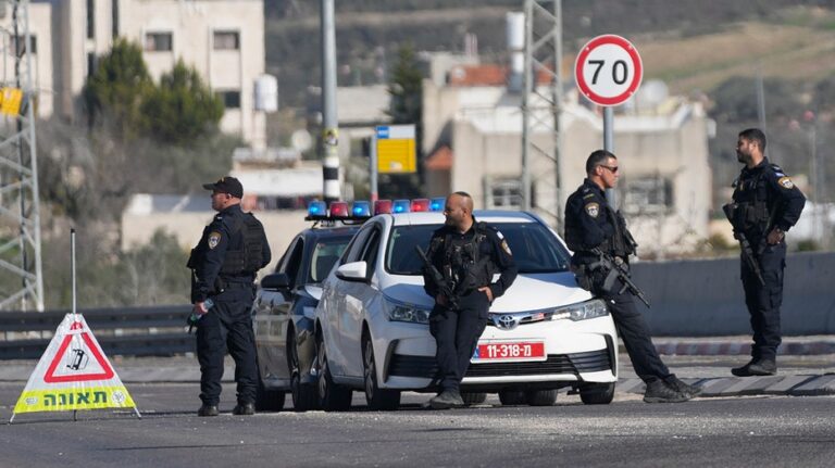 3 killed in West Bank 'shooting spree' including Israeli police officer: reports