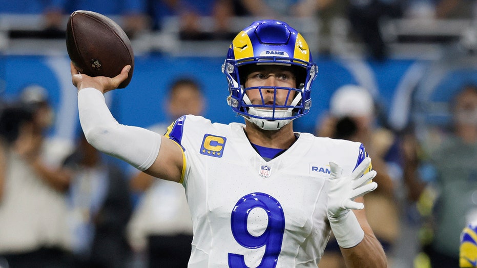 Rams, Matthew Stafford reach agreement to keep quarterback in Los Angeles