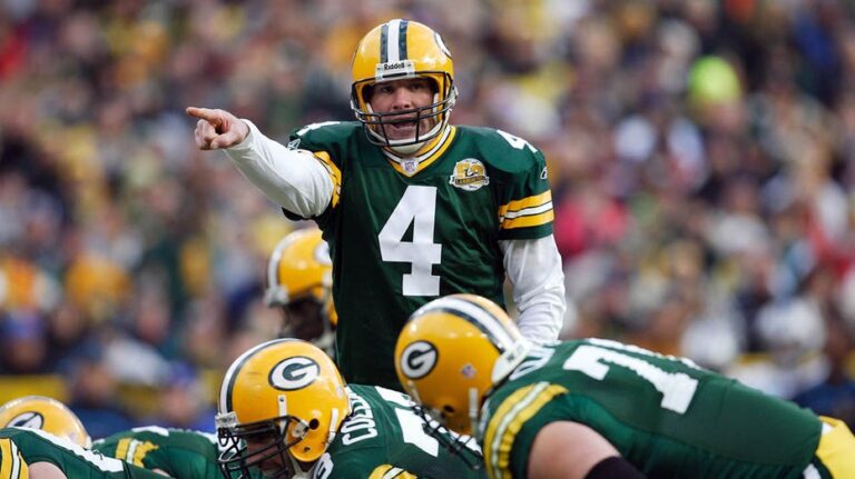 Brett Favre says viral confrontation with Mark Gastineau about NFL sack record was a 'setup'