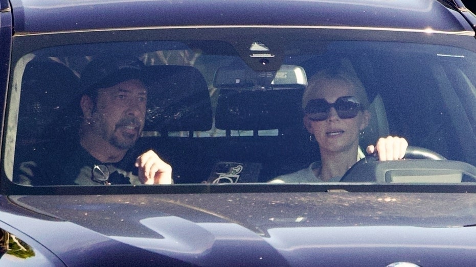 Dave Grohl, wife spotted together for first time since he admitted to fathering child outside marriage