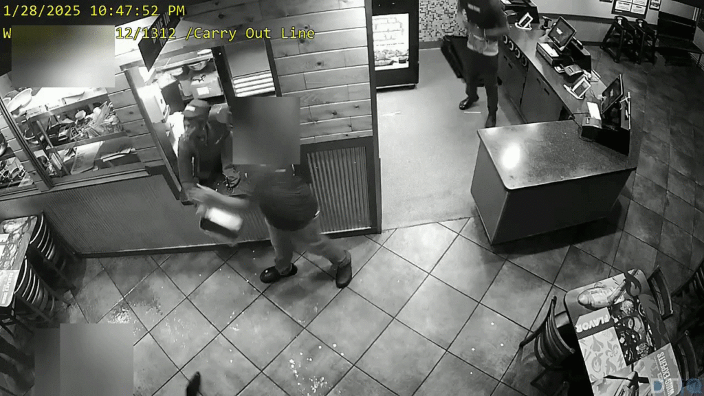 Florida Wingstop manager allegedly tossed hot grease, ranch at customers during heated argument: video