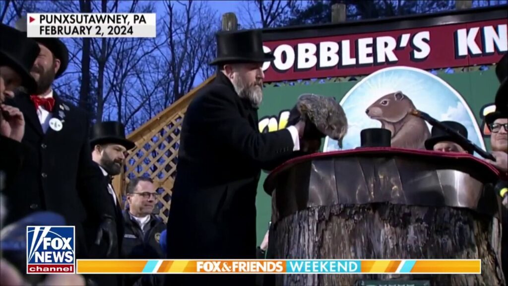 Crowds flock to Punxsutawney for annual Groundhog Day celebration