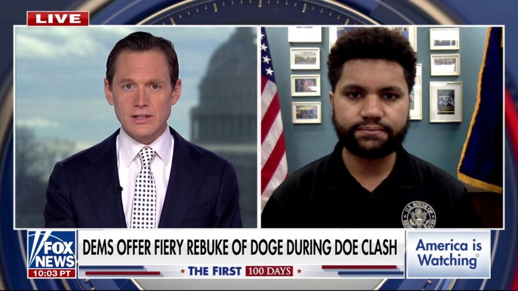 Democrat lawmaker calls for transparency, says gov needs accountability for 'this entire DOGE operation'