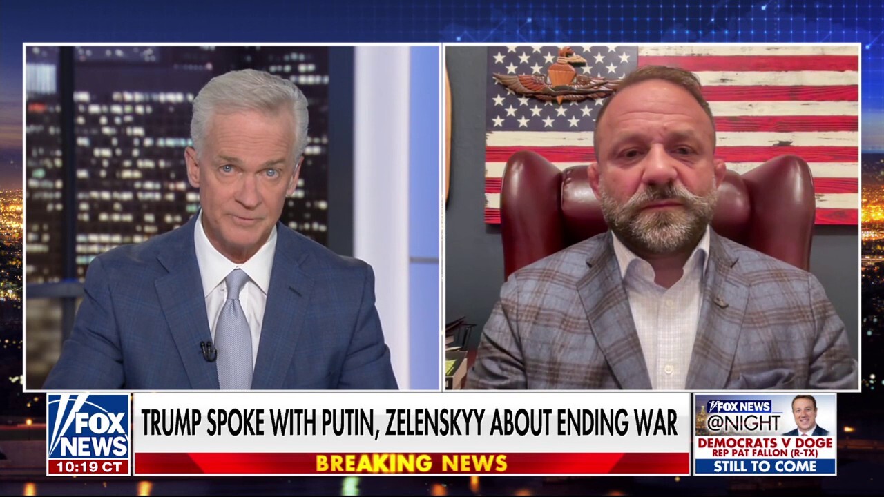 Former Marine talks ending the war in Ukraine