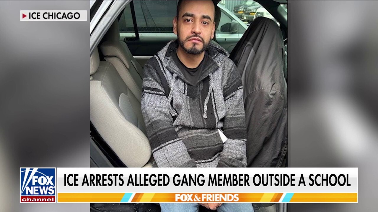 Chicago ICE arrests alleged migrant gang member near school, sparks outrage