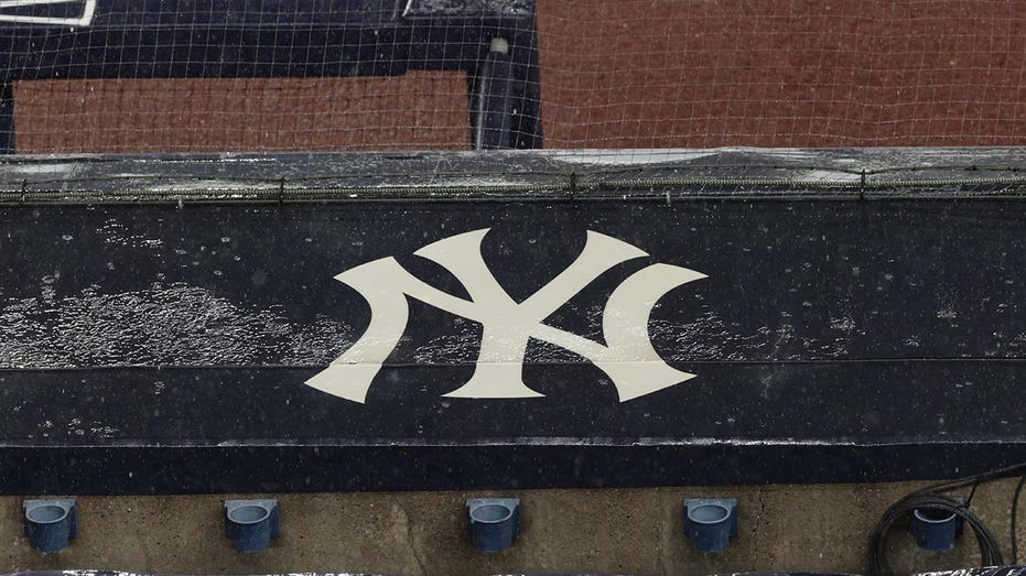 Yankees prospect taken to hospital due to allergic reaction at spring training