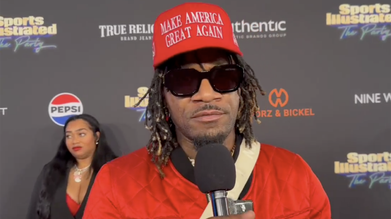 Ex-NFL star wears 'Make America Great Again' hat before Super Bowl party, 'all for' Trump visit to game