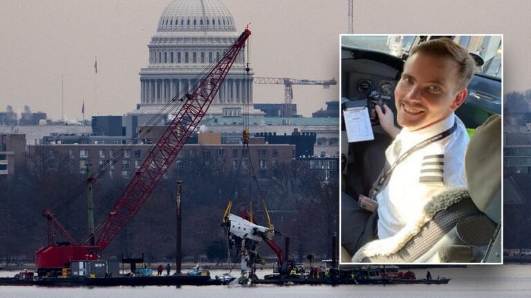 Grieving father of DC plane crash pilot calls out government on air regulations: 'Written in blood'