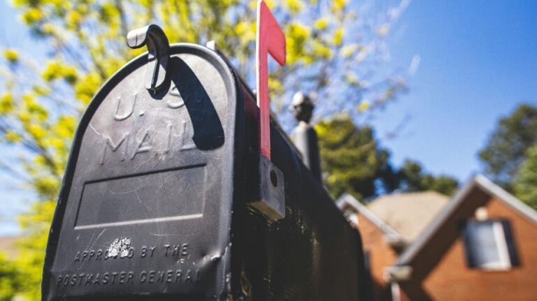 Warning signs your mail has been fraudulently redirected