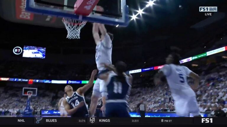 Creighton's Ryan Kalkbrenner finishes alley-oop slam vs. Butler