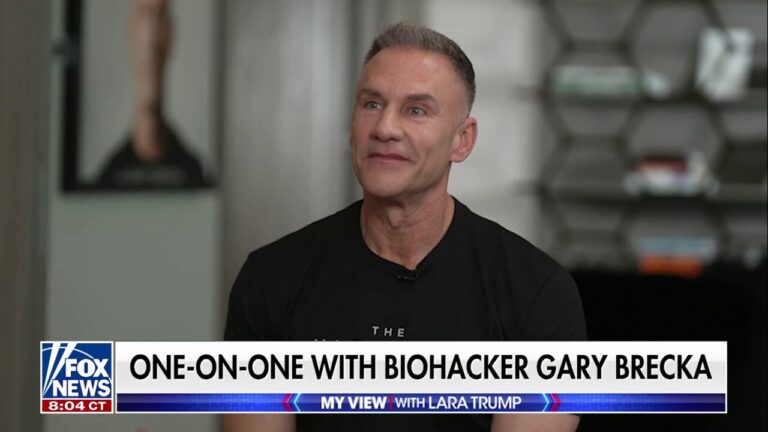 'Biohacker' warns we're at a health 'crisis point' in America