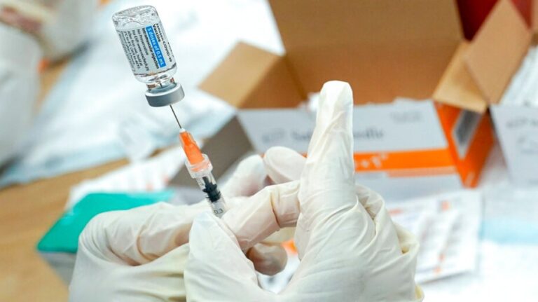 CDC eyes narrower COVID-19 vaccine guidance ahead of 2025–2026 season