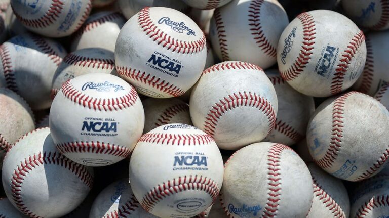 College baseball players involved in wild brawl in 11th inning