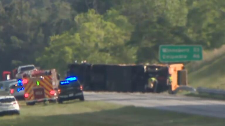 At least 1 person killed, several injured after school bus flips on South Carolina highway