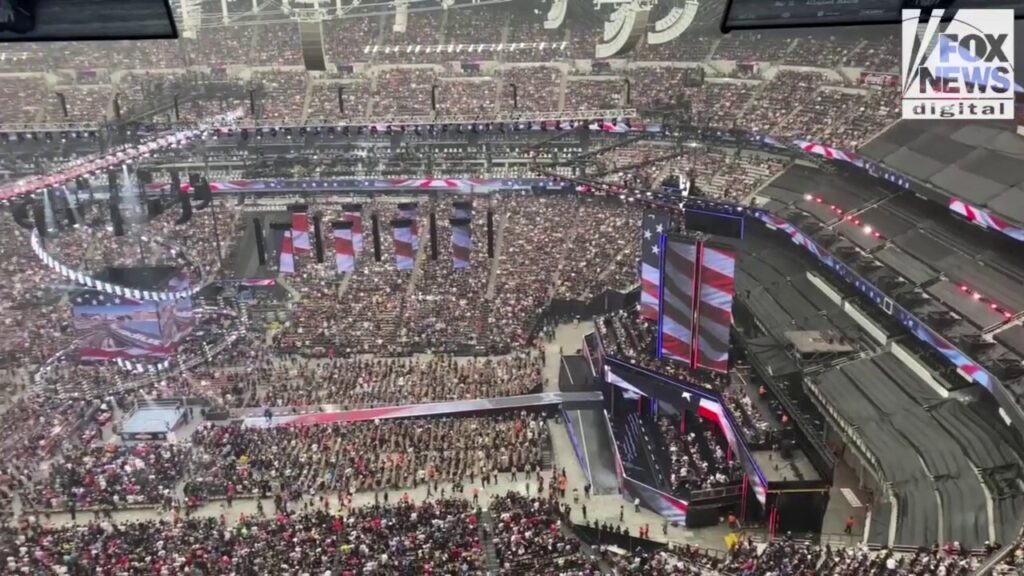WrestleMania 41 fans launch into 'USA' chants after national anthem