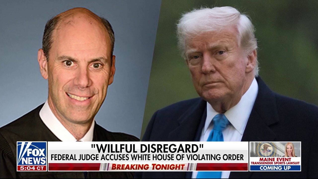 Deport authority: Judge accuses White House of violating order