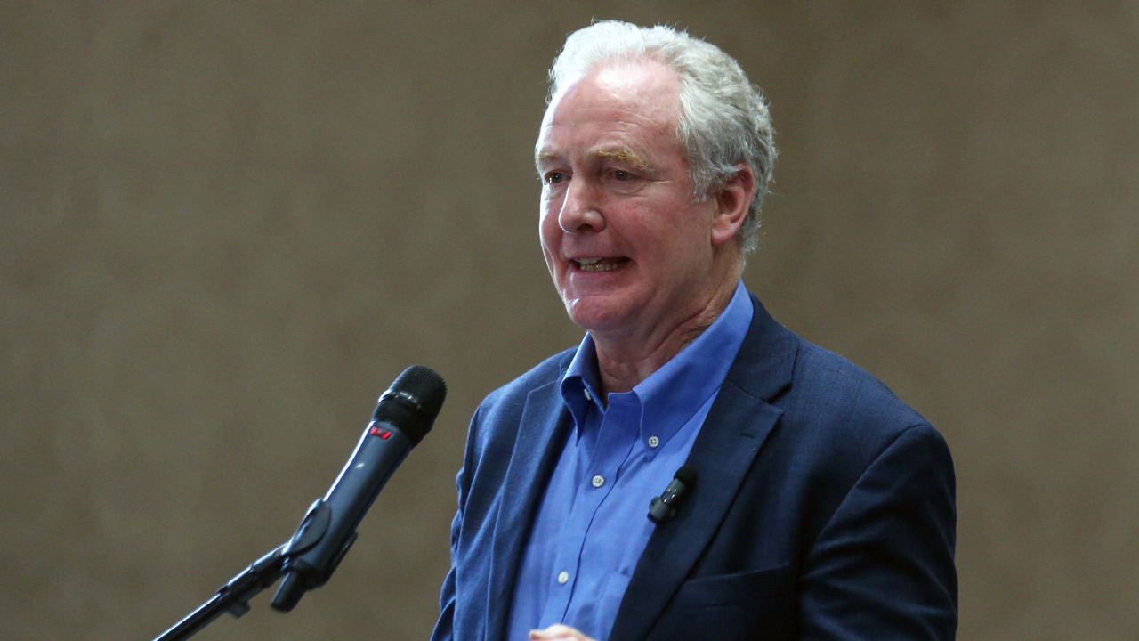WATCH LIVE: Sen Van Hollen speaks after meeting with alleged MS-13 member in El Salvador