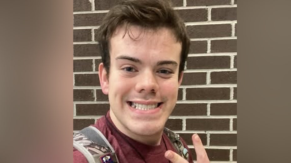 FSU shooting suspect's childhood included alleged family kidnapping abroad, custody fight: docs