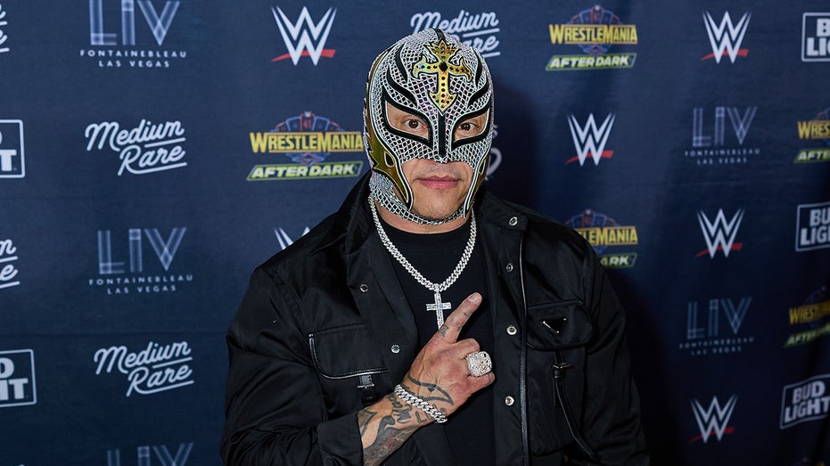 WWE legend Rey Mysterio confident in son's abilities as wrestling superstar