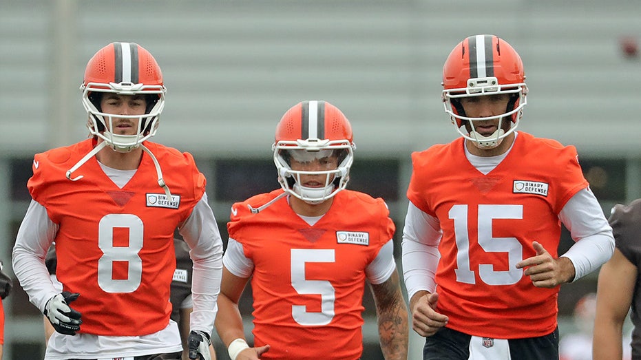 Joe Flacco gave 'ridiculous answer' on mentoring young Browns QBs, former teammate says