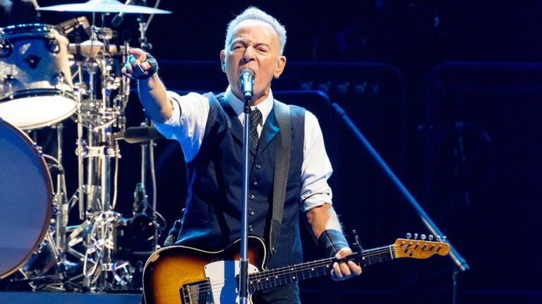 Bruce Springsteen releases digital downloads of his live anti-Trump speeches