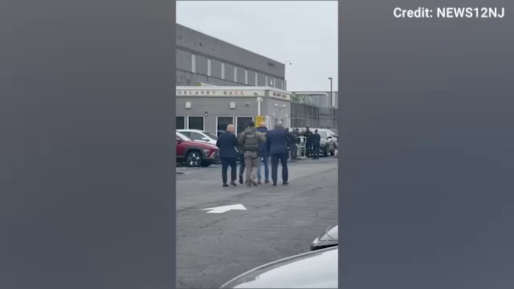 Newark Mayor Ras Baraka arrested at ICE facility
