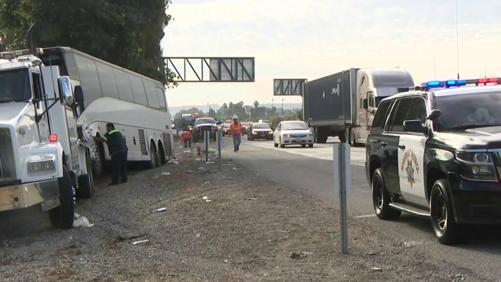 Fatal tour bus crash in Los Angeles leaves 1 dead, 32 injured