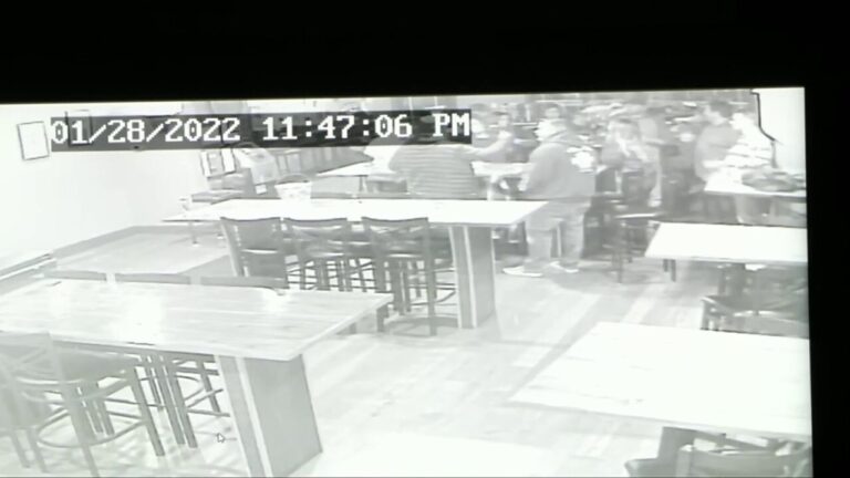 Sgt. Bukhenik reads texts from Karen Read and Brian Higgins