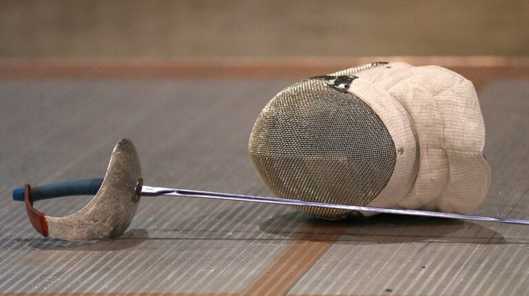 USA Fencing clarifies chairman's photo which caused frenzy before hearing