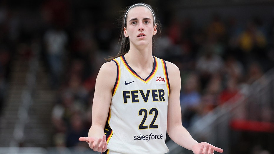 Ex-WNBA star downplays uproar over physicality of game amid spate of hard fouls on Caitlin Clark