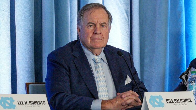 Bill Belichick's publicist texted coach saying CBS interview would be 'without risk': report