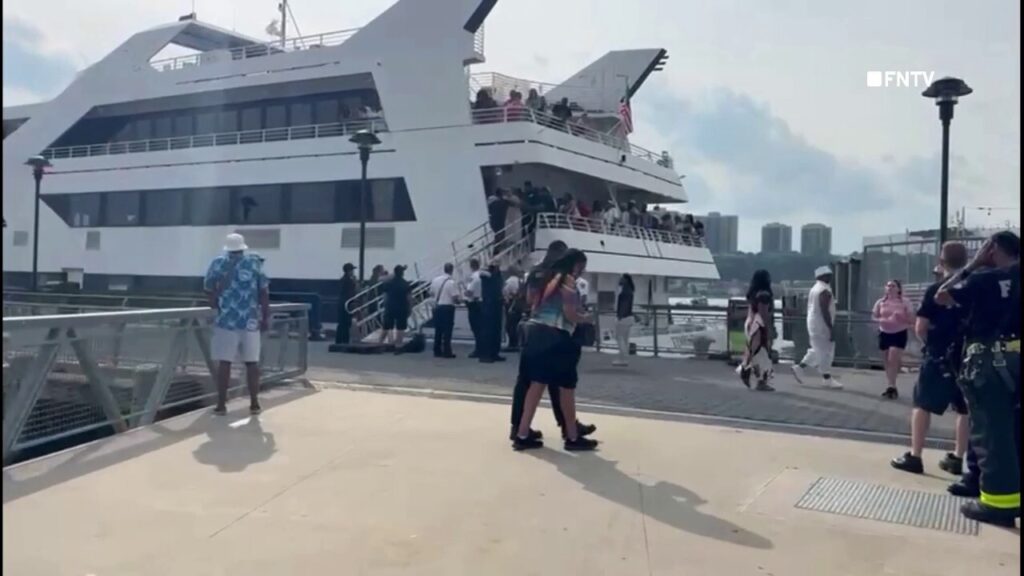 Multiple injured as large boat crashes into NYC dock