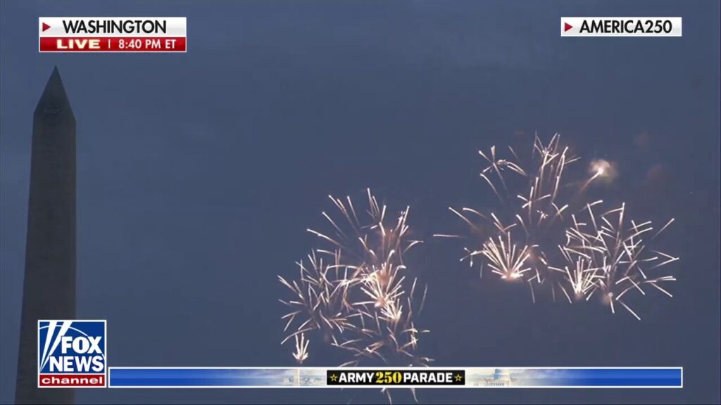 Fireworks light up DC skyline during Army parade