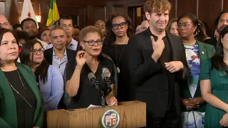 WATCH LIVE: Los Angeles Mayor Bass holds briefing on anti-ICE riots
