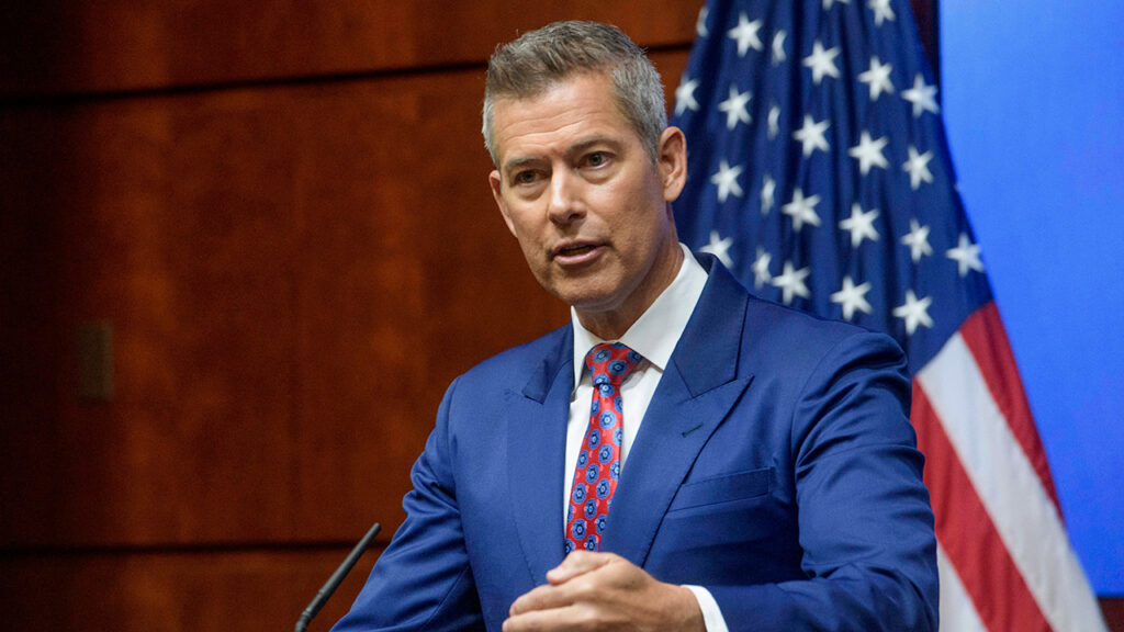 WATCH LIVE: Transportation Secretary Sean Duffy holds a press conference on the Newark Airport runway reopening