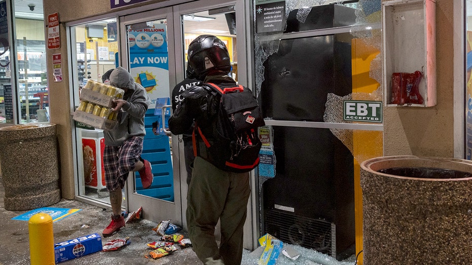 California looters now face 'hard-charging' consequences and more top headlines
