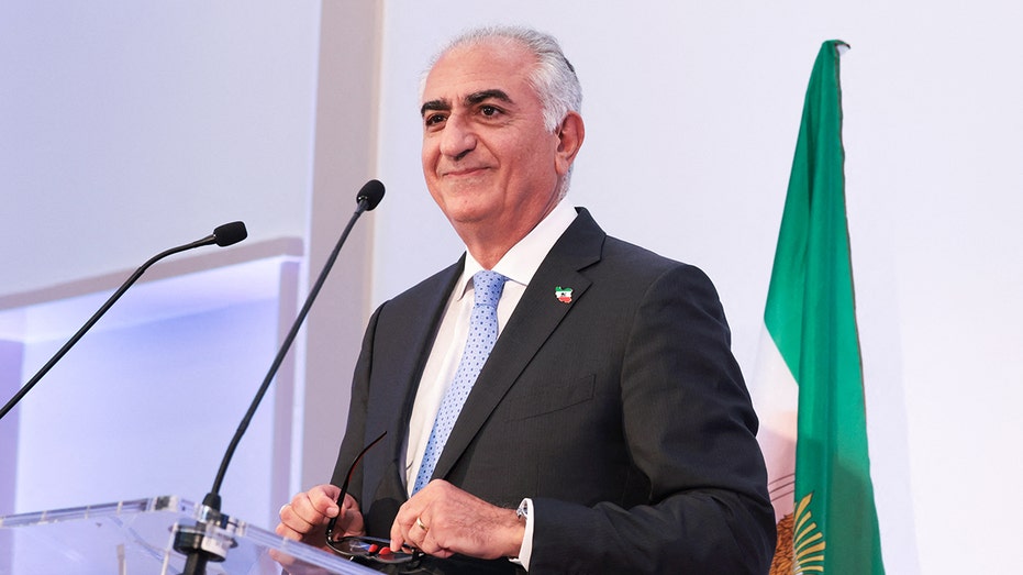 Exiled prince looks to lead Iranian people in ending Islamic Republic: 'Our Berlin Wall moment'