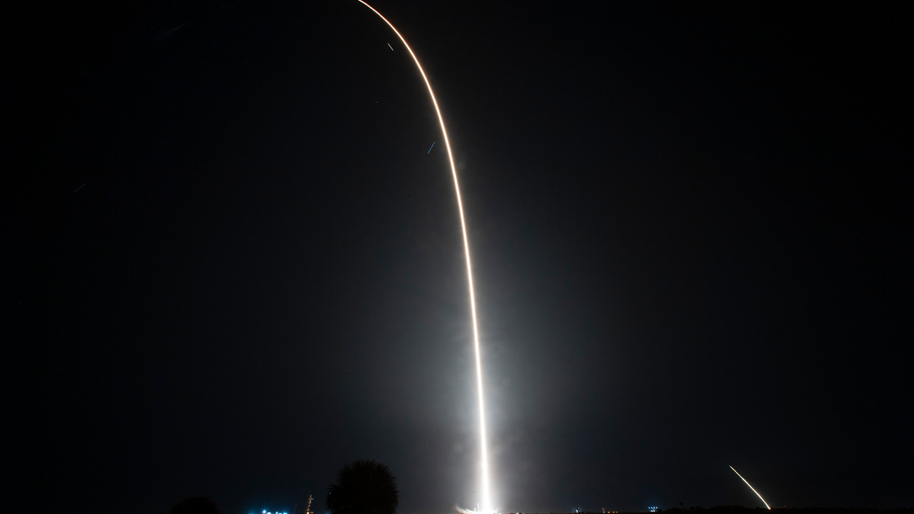 WATCH LIVE: SpaceX launches weather satellite from Kennedy Space Center