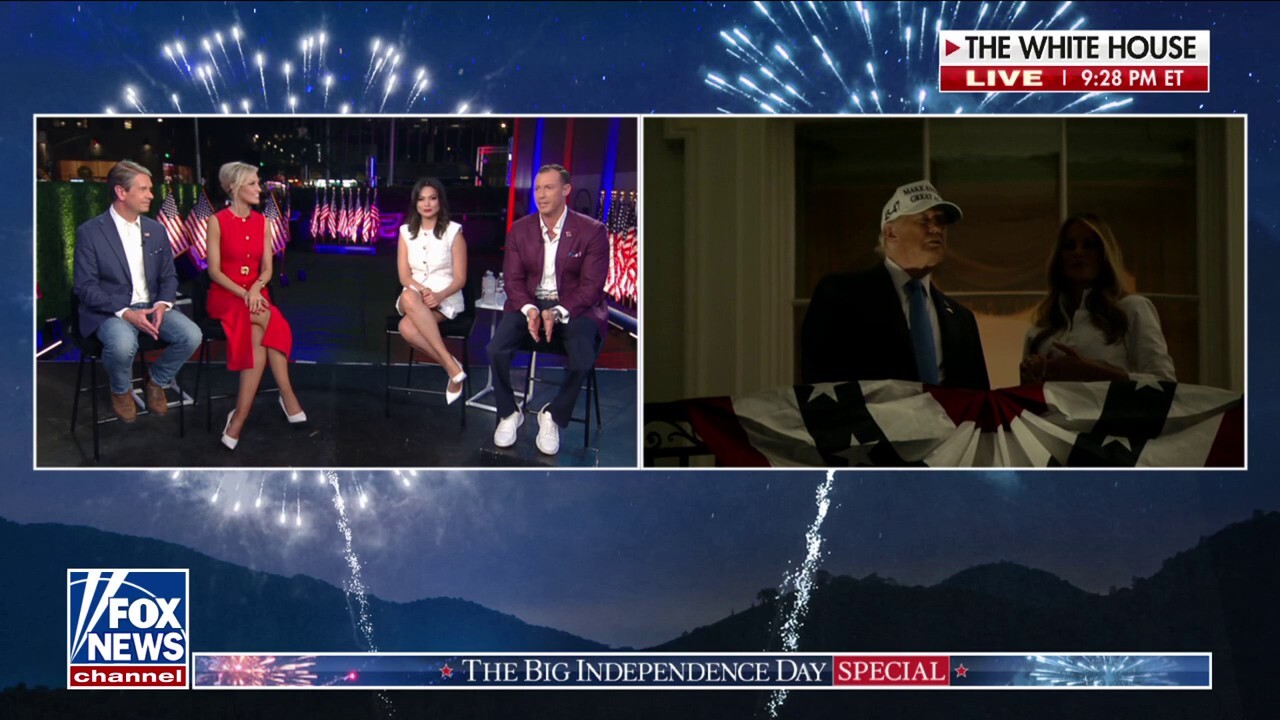 Trump, first lady dance at Independence Day fireworks celebration