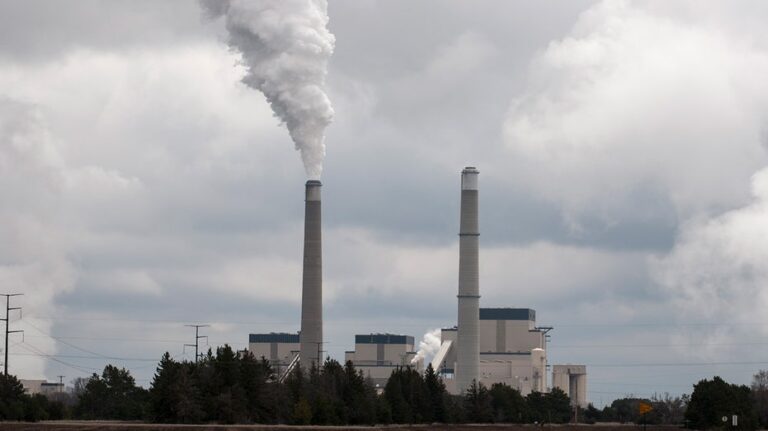LIZ PEEK: Trump White House fired up about King Coal’s return to power