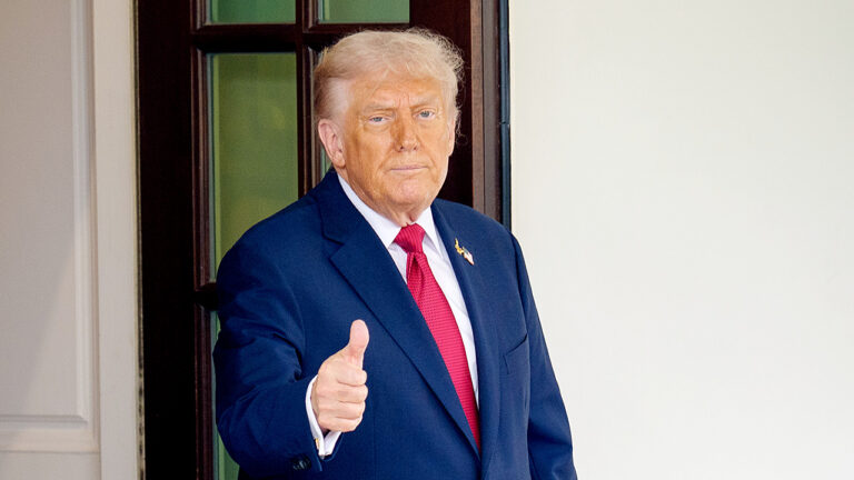 WATCH LIVE: Trump delivers remarks at Marine Corps Base Quantico in Virginia