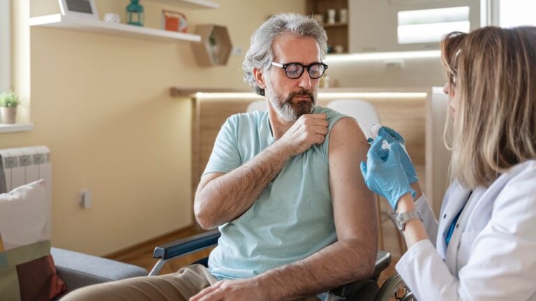Best time to get the flu vaccine this fall as influenza season approaches