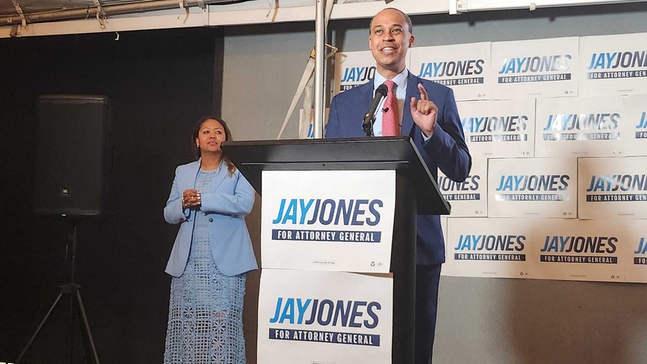 Scandal-plagued Virginia AG hopeful’s wife reportedly donated to fund that freed accused criminals, murderers