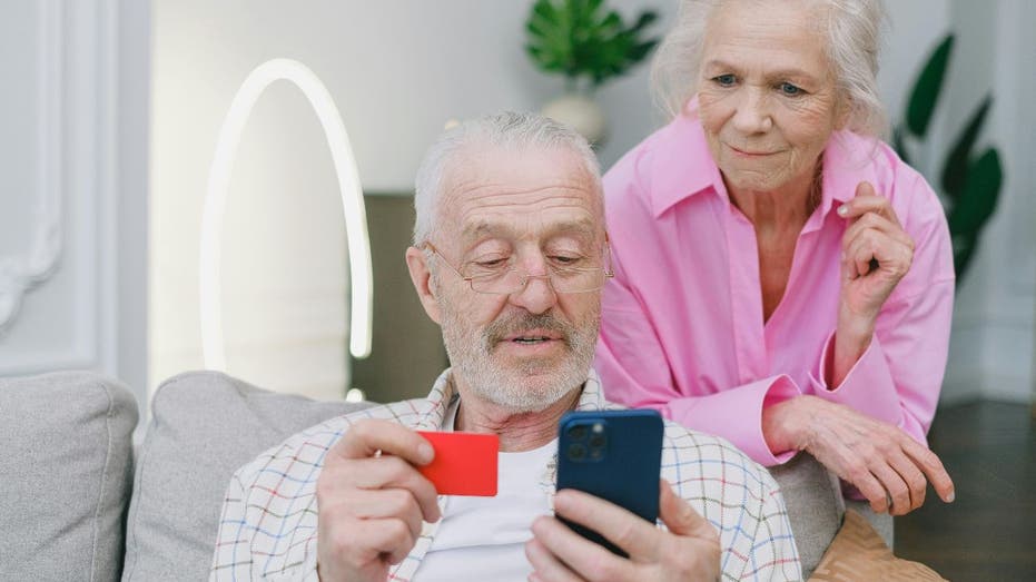 Retirees lose millions to fake holiday charities as scammers exploit seasonal generosity