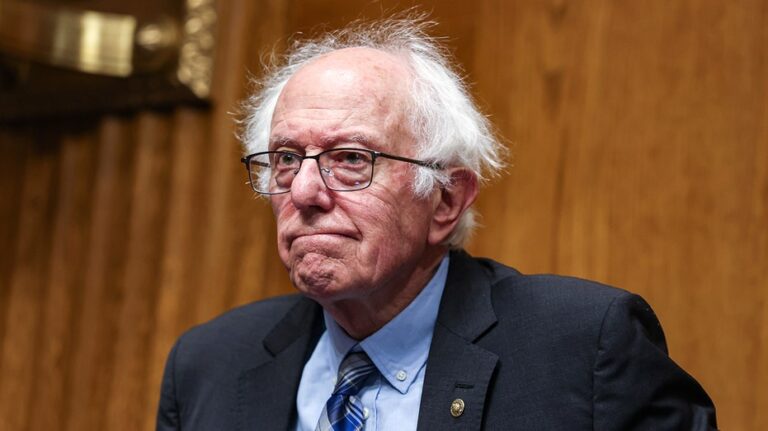 Sanders praises Trump, slams Biden on border: ‘You’ve got to have borders, period’