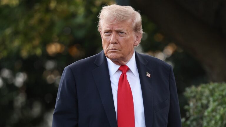 White House memo says Democrats' plan could spend $200B on healthcare for illegal immigrants