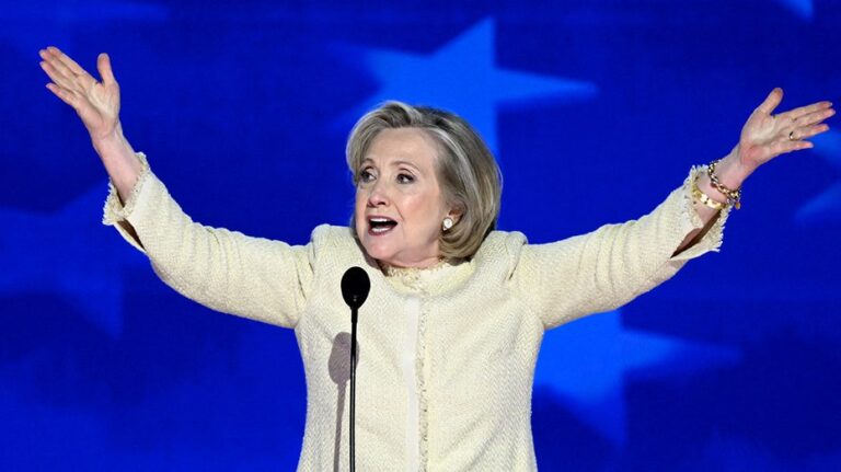 Hillary Clinton leads brigade of left-wing mockery, bewilderment over Trump's viral 'No Kings' protest video